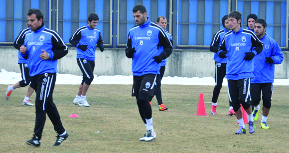 ERCİYESSPOR, EMİN ADIMLARLA İLERLEMEK İSTİYOR!