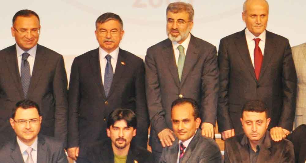  3 BAKANLI ÖDÜL TÖRENi