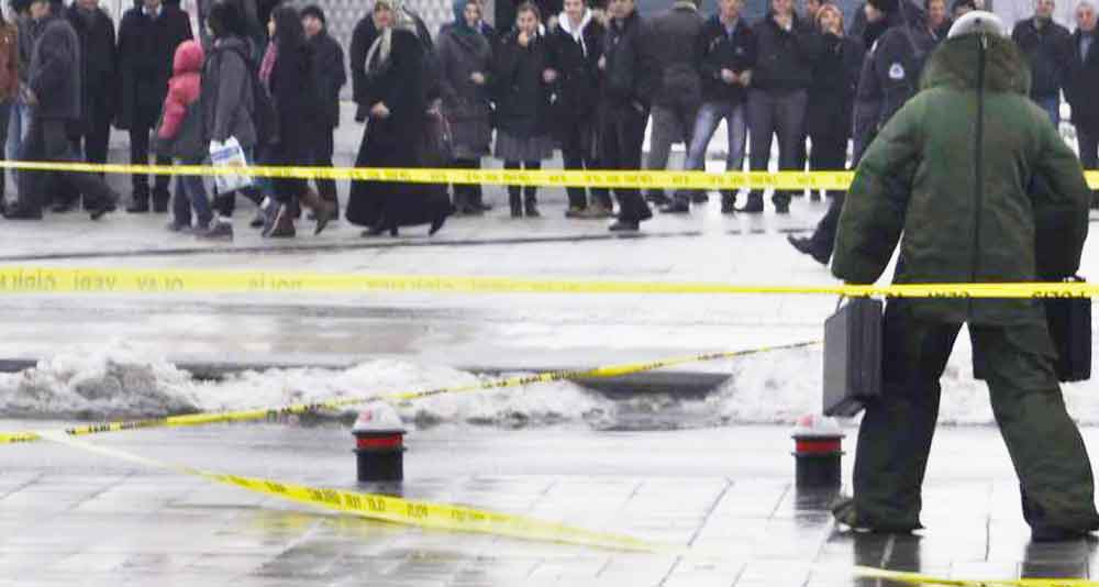 UYARIYA ALDIRMADILAR