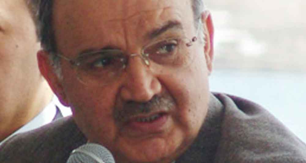 ÖĞRENCİLERLE BİR ARAYA GELDİ