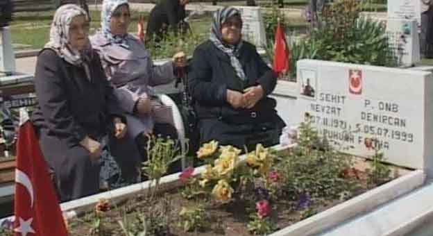 ŞEHİTLİKTE HÜZÜN VARDI