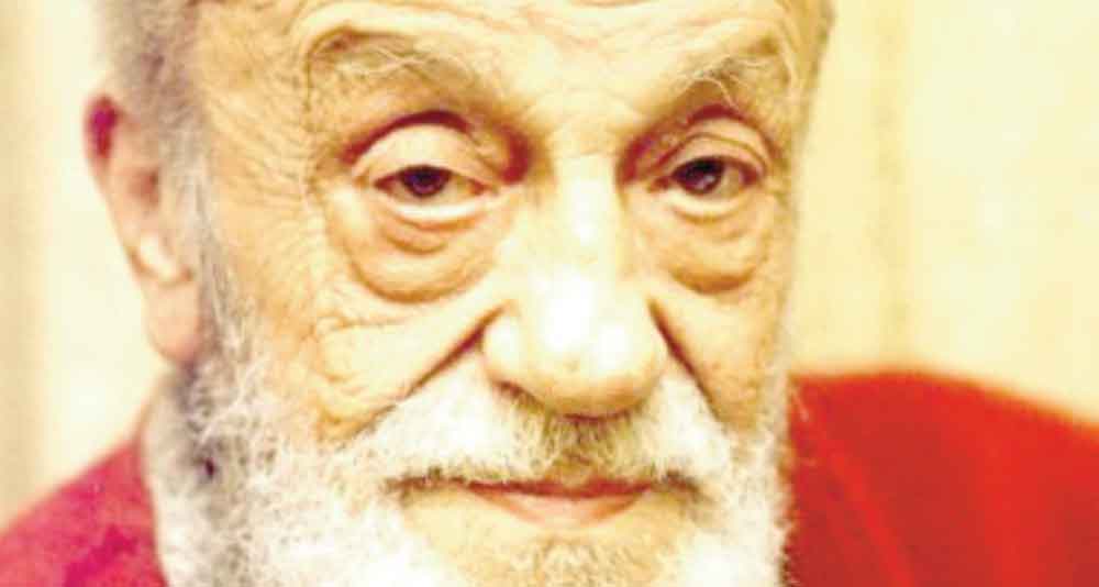 NACİP FAZIL ANILACAK