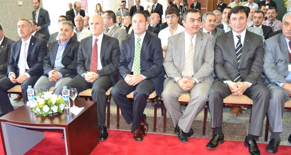 MOBİLYA FUARI AÇILDI 