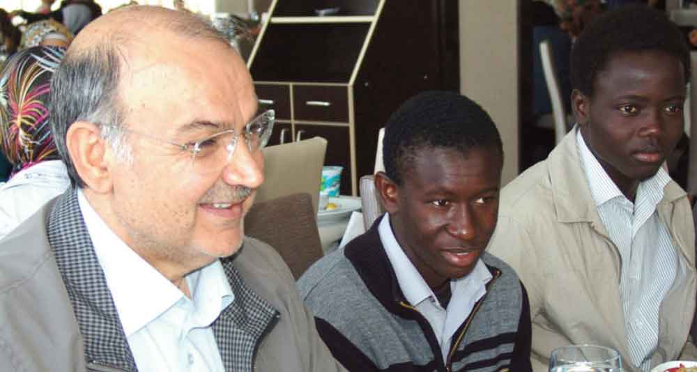 KOCASİNAN YETİMLERLE BULUŞTU