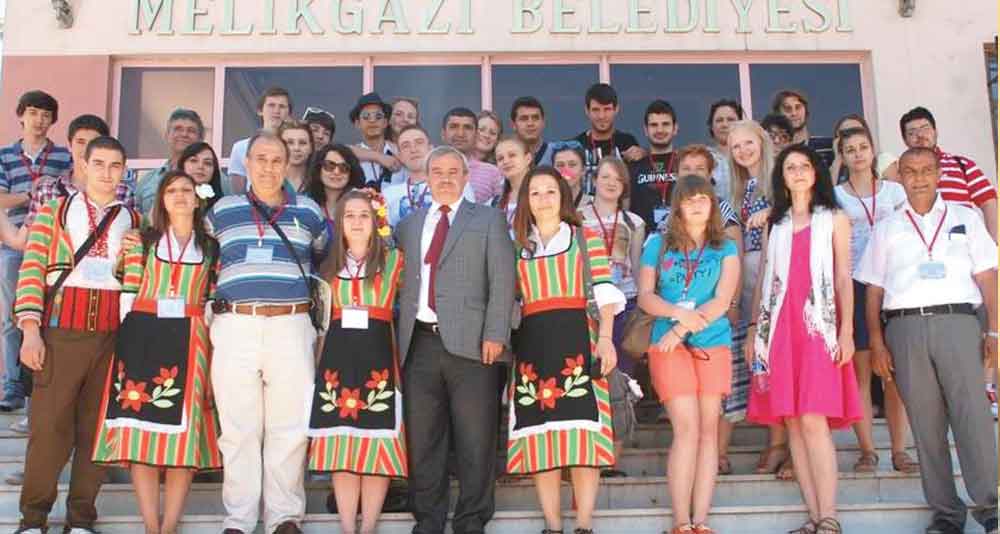 5 AYRI ÜLKEDEN 35 ÖĞRENCİNİN ZİYARETİ