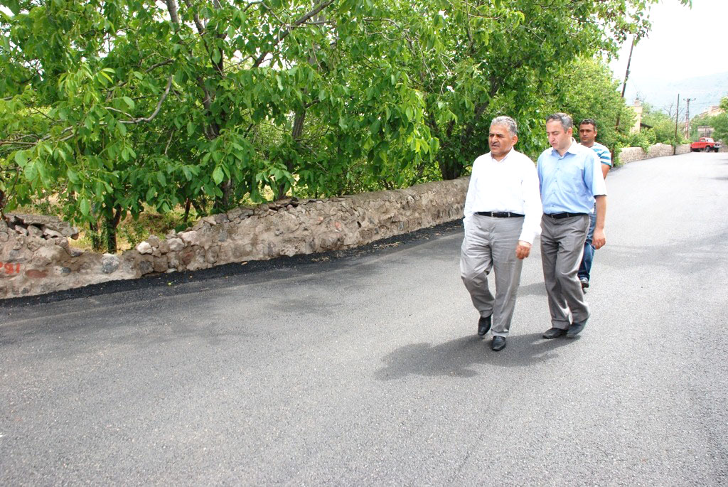 HİSARCIK ASFALTLANIYOR