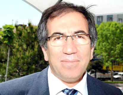 PROF. DR. HÜLAGÜ YENİ GÖREVİNE BAŞLADI