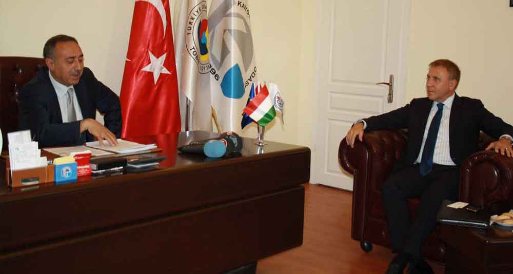 MACARİSTAN İSTANBUL KONSOLOSU KTO’YU ZİYARET ETTİ