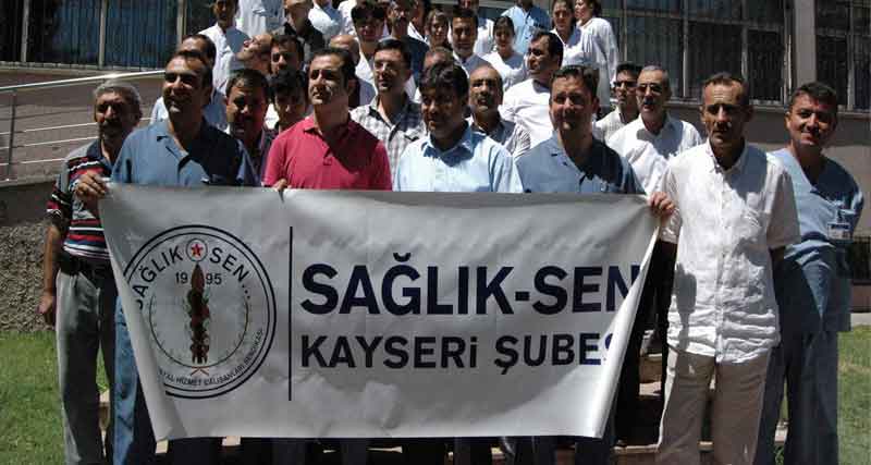 SAĞLIK ÇALIŞANLARINA YÖNELİK SALDIRI KINANDI 