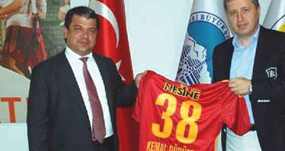 KKTC SPOR BAKANINDAN KAYSERİ’YE ÖVGÜ!