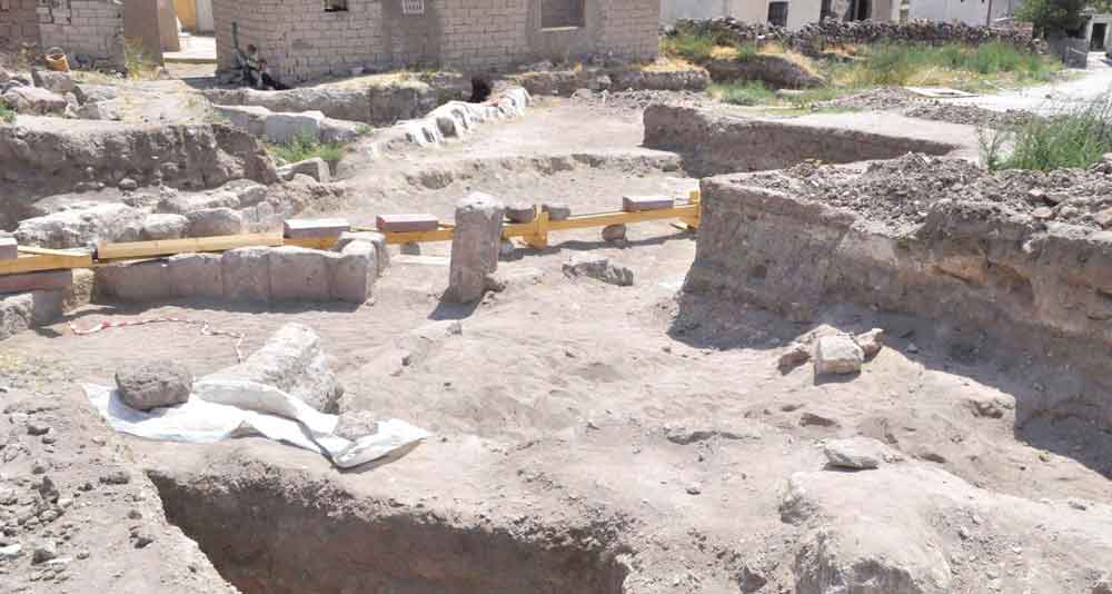 KAZIDAN TARİH FIŞKIRDI 