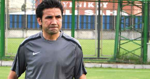 LİDERLER MİLLİ ARADAN SONRA SAHADA!