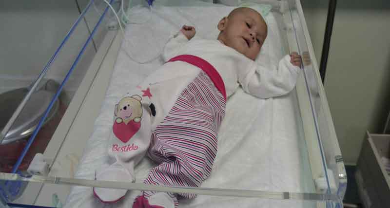 PARKIN TUVALETİNE BEBEK TERK ETTİLER