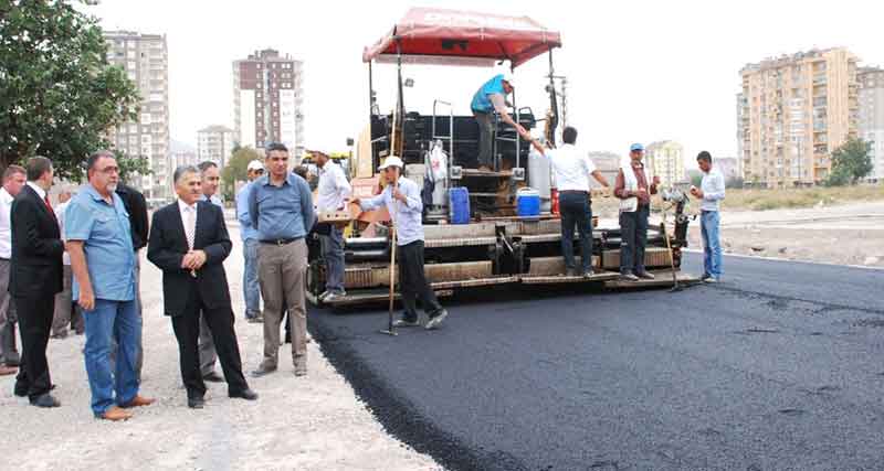 KEMERALTI SEMTİ YENİLENİYOR