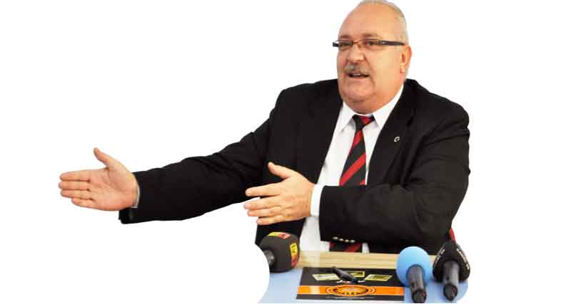 MİLLİ EĞİTİM MÜDÜRÜ  İSTİFA MI ETTİ?