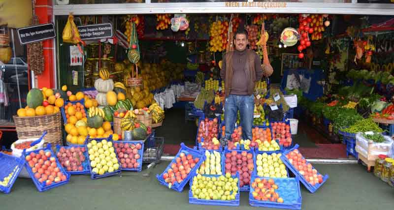 KIŞLIK MEYVELER REYONLARDAKİ YERİNİ ALDI