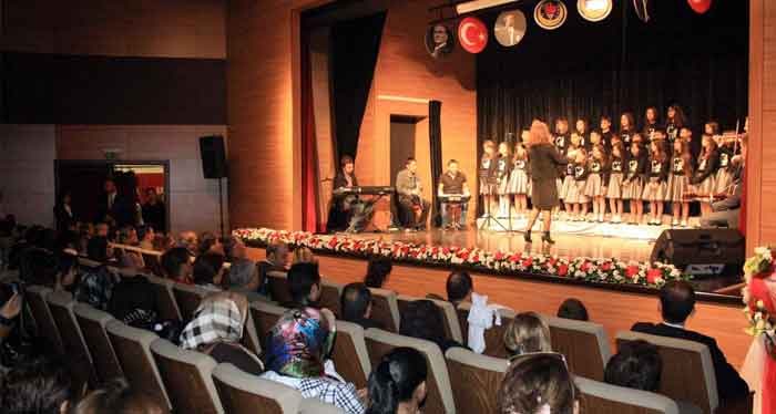 TED KOLEJİ 29 EKİM BAYRAMI’NI KUTLADI