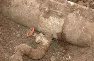 KAÇAK SUYA GÖZALTI