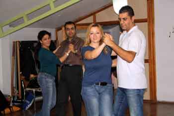 KAYSERİLİLER TANGOYU SEVDİ 