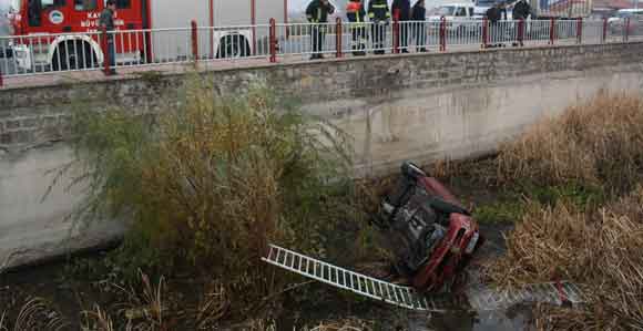 EMNİYET KEMERİ HAYATINI KURTARDI 