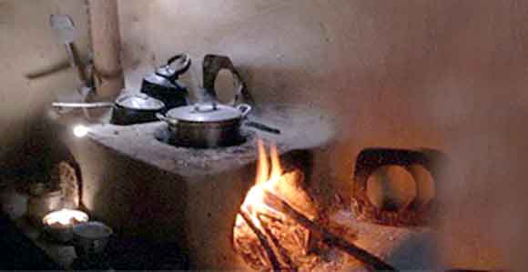 SOBADAN SIZAN GAZDAN ZEHİRLENDİLER