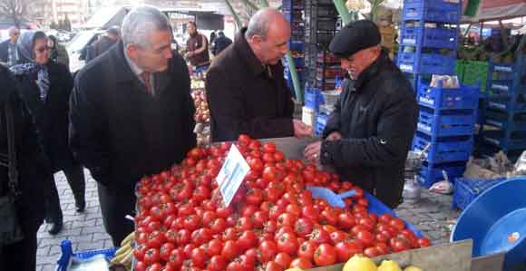 CHP TALAS İLÇESİNDE ESNAFLARI DİNLEDİ