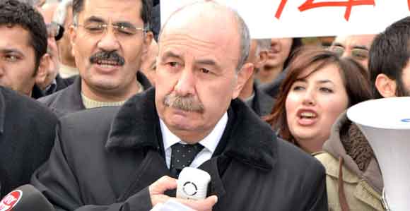 CHP İL BAŞKANI SADIK ATİLA: “MİLYONLARCA EMEKLİYİ İLGİLENDİREN ASGARİ ÜCRET GÜLÜNÇ DERECEDE ARTIRILDI” 