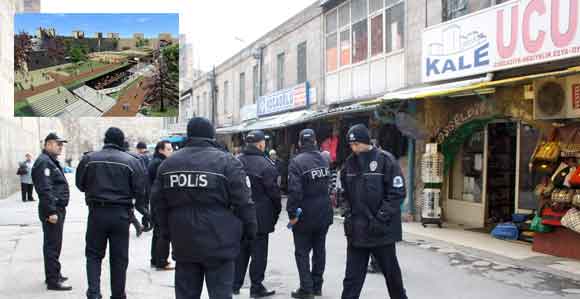 KALE İÇİNDEKİ DÜKKANLAR TAHLİYE EDİLİYOR