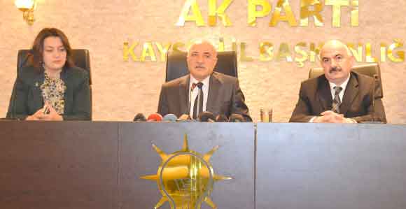 AK PARTİ KAYSERİ MİLLETVEKİLİ İSMAİL TAMER: “MİLLİ EĞİTİM BAKANLIĞININ OKULLARINI KAMPUS ŞEKLİNDE BİR YERE TOPLAMAK SÖZ KONUSU”