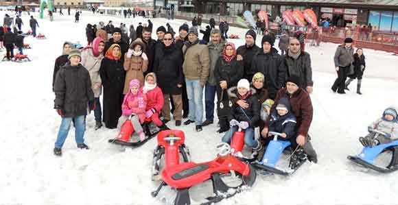 POLİS KİMSESİZ ÇOCUKLARLA ‘SICAK YUVAMIZDA BULUŞALIM’ PROJESİYLE BİR ARAYA GELDİ