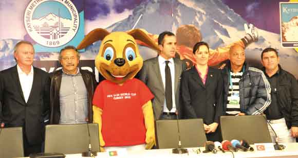 PORTEKİZ VE KÜBA HEYETİ KAYSERİ'YE GELDİ