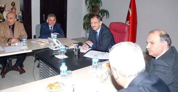 İMAR YÖNETMELİĞİ MASAYA YATIRILDI