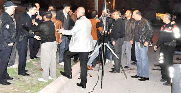 ALACAK VERECEK TARTIŞMASINDA İKİ KİŞİ HAYATINI KAYBETTİ