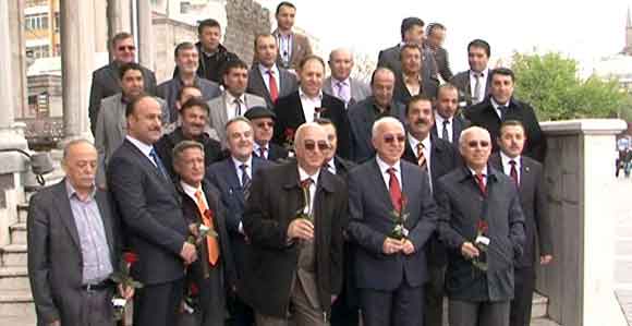 KTO BAŞKAN ADAYI  HİÇYILMAZ SARRAFLARDAN OY İSTEDİ...