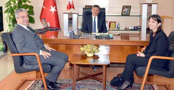 KAYSERİ İLİ YARDIM DERNEĞİ İSTANBUL ŞUBESİ, VALİ YILMAZ'I ZİYARET ETTİ