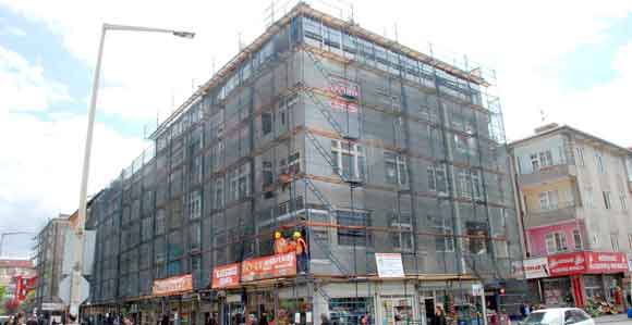 MEYDANA ESTETİK DOKUNUŞ BAŞLADI