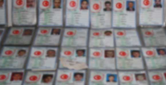 OTOBÜSLERDE UNUTULAN EŞYALAR 