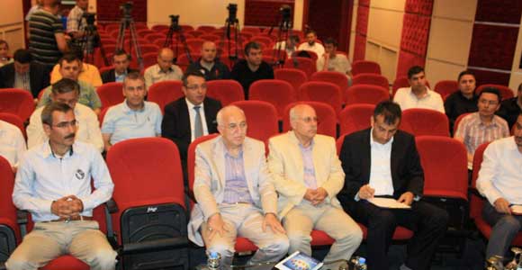 BİLİŞİM SEKTÖRÜNÜN SORUNLARI DEĞERLENDİRİLDİ